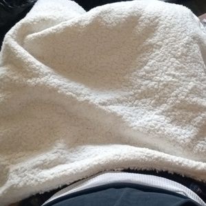 COPY - Ugg pillow case